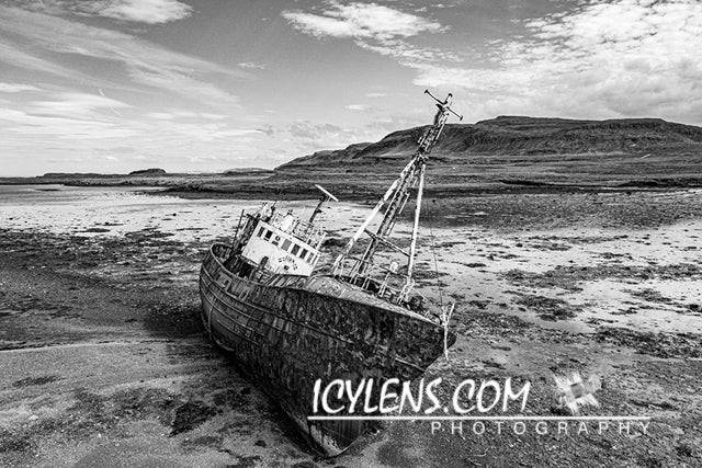 Old ship in Skógarströnd B&W