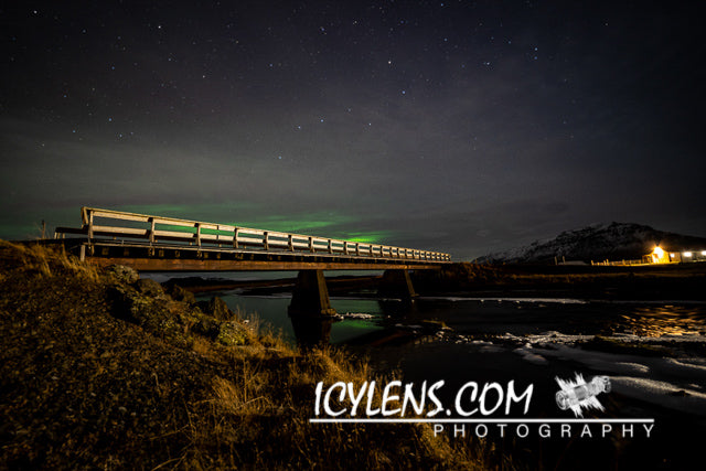 Northern Light - Green over the bridge