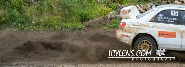 White half - Rally car / Hvítur helmingur - Rallýbíll